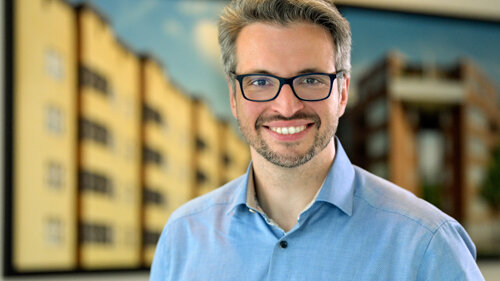 Portrait des degewo Pressesprechers Stefan Weidelich