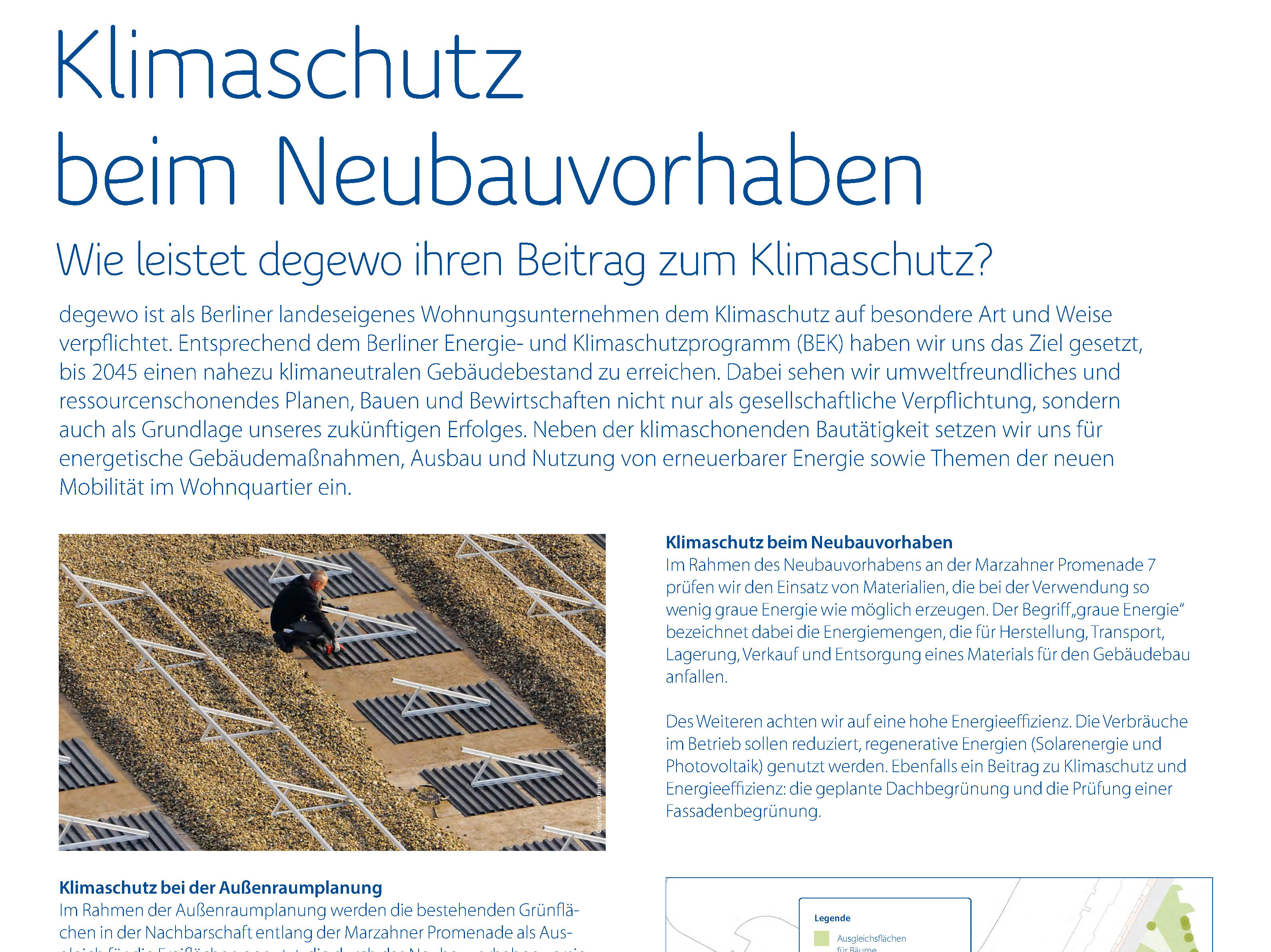 Plakat „Klimaschutz beim Neubauvorhaben“ mit Informationen zu Photovoltaik, Dachbegrünung und nachhaltiger Bauweise.