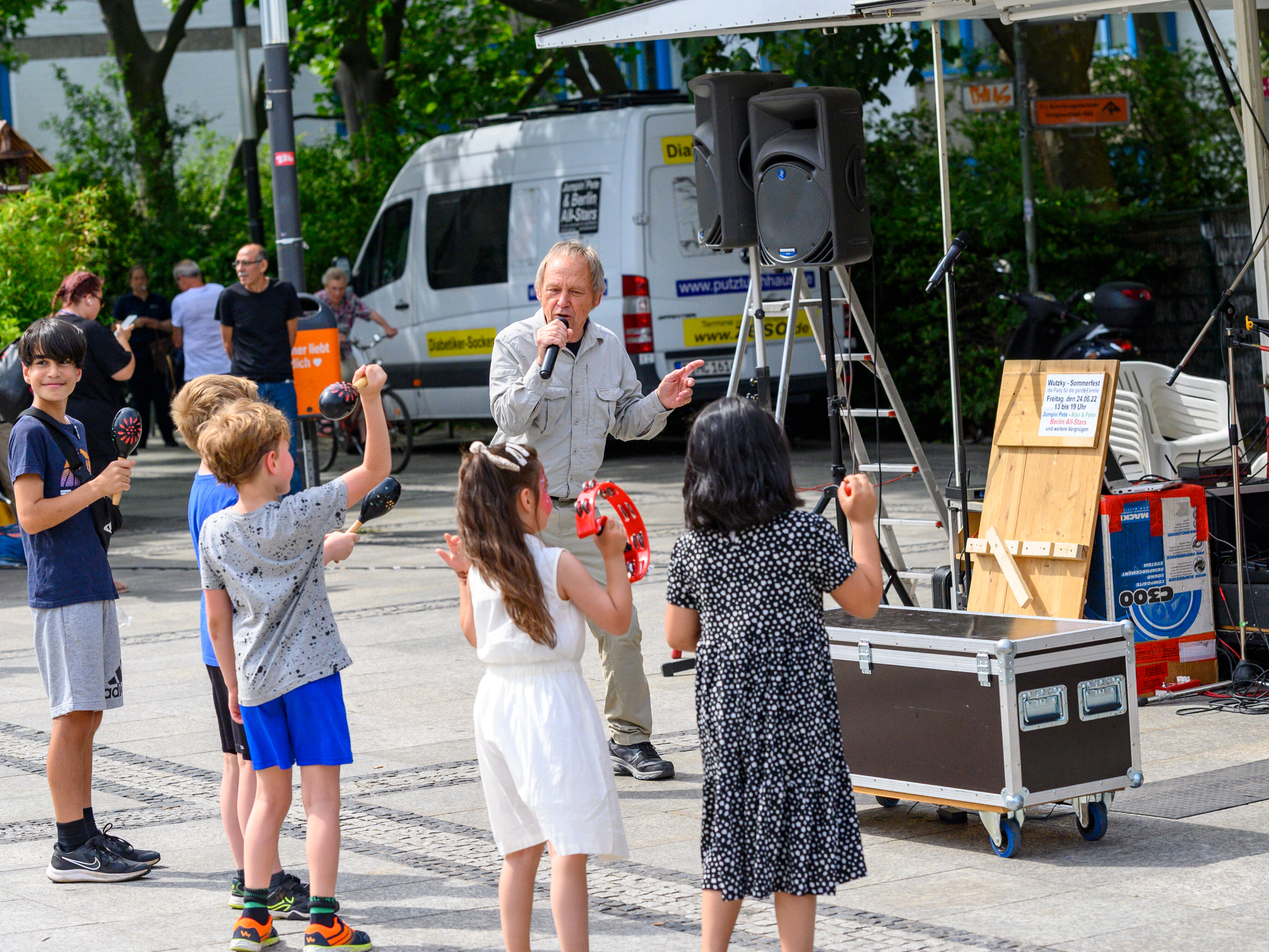 Kinder auf dem Sommerfest Wutzky