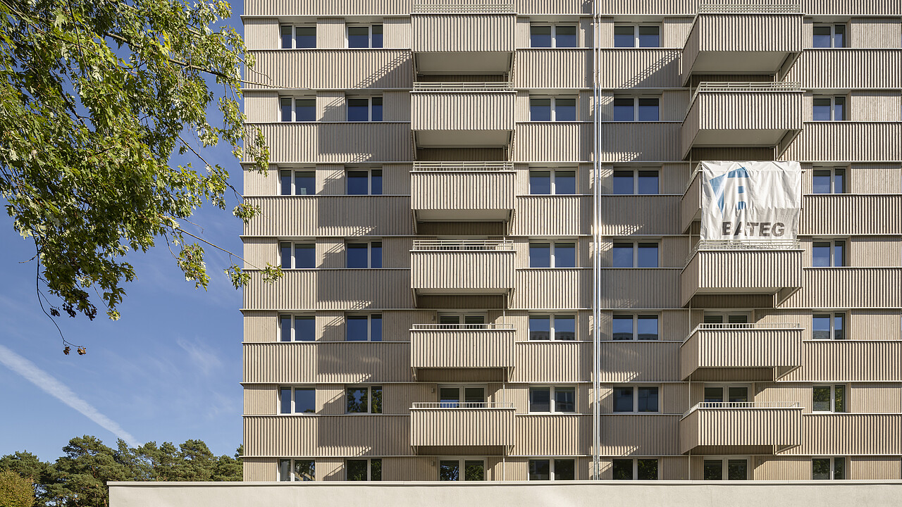 Vorderansicht Klimahaus degewo Neubau Salvador-Allende-Straße