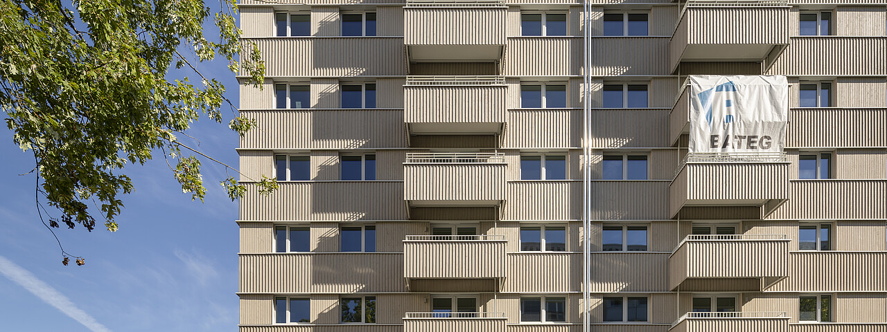 Vorderansicht Klimahaus degewo Neubau Salvador-Allende-Straße