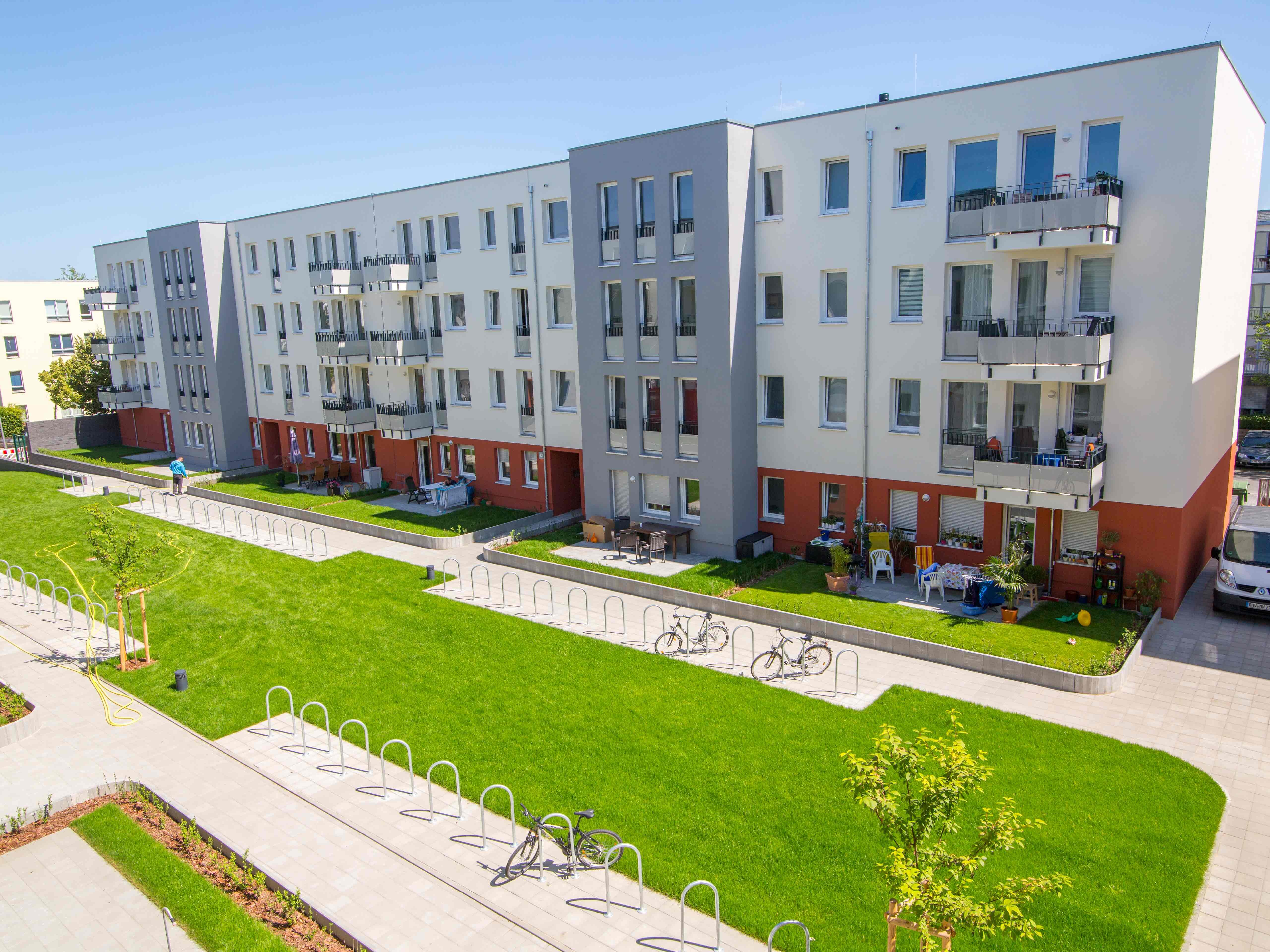 Hofansicht degewo-Neubau Elly-Heuss-Knapp-Straße: Blick von oben.