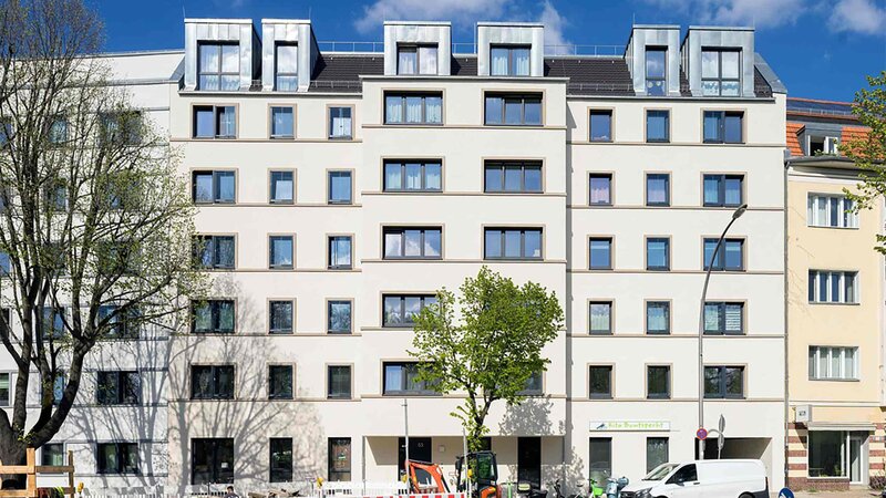 degewo Neubau Reichsstraße Vorderansicht Gebäude