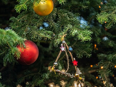 Weihnachtsbaum auf der Marzahner Promenade