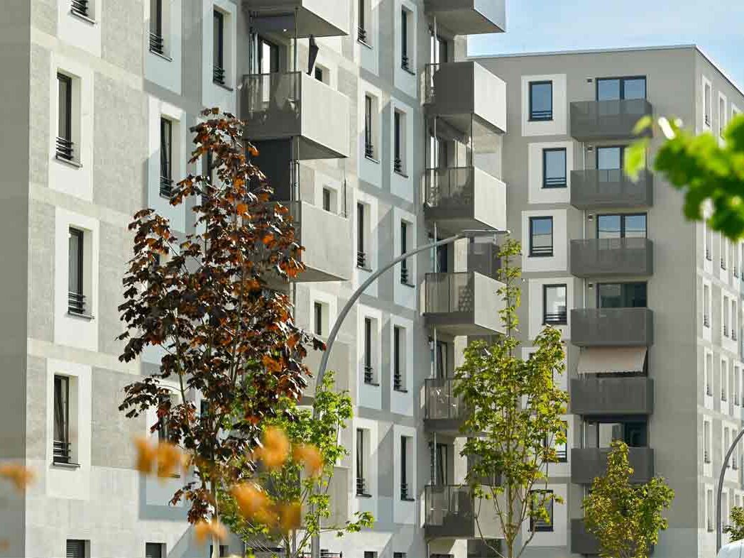 Außenansicht degewo-Neubau Max-Herrmann-Straße 10 und 9.