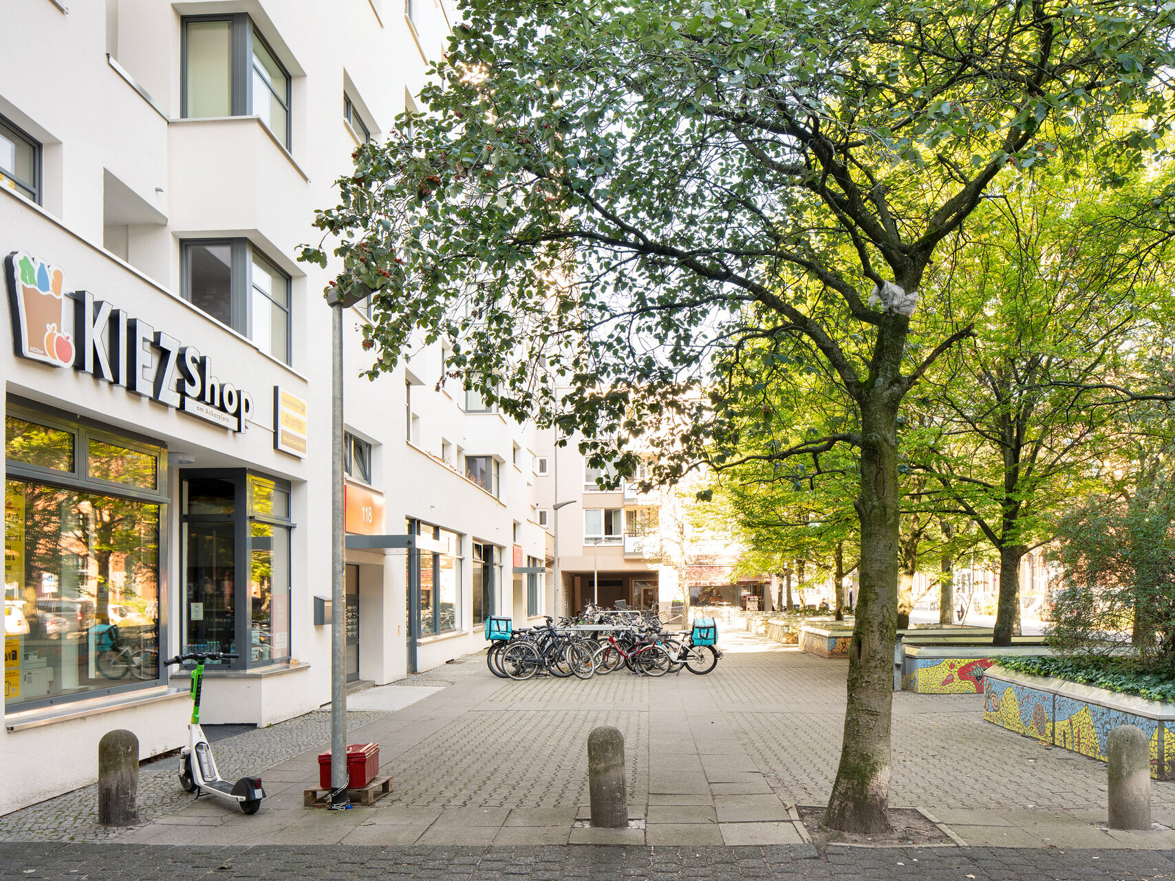 Ansicht des Kiezshops am Ackerplatz im Brunnenviertel