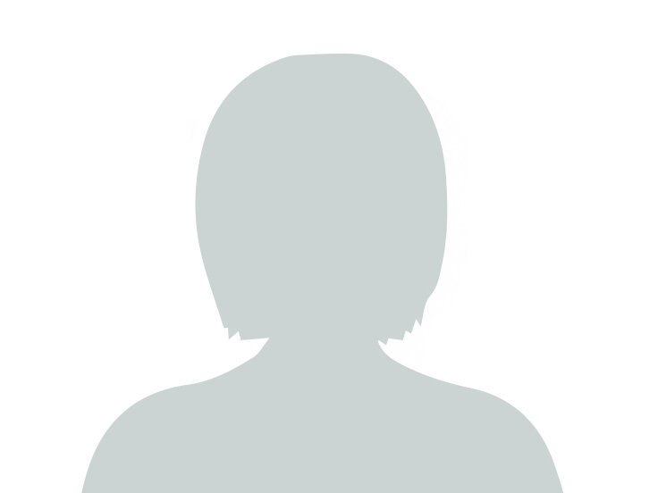 Silhouette einer Frau in grau weiß.