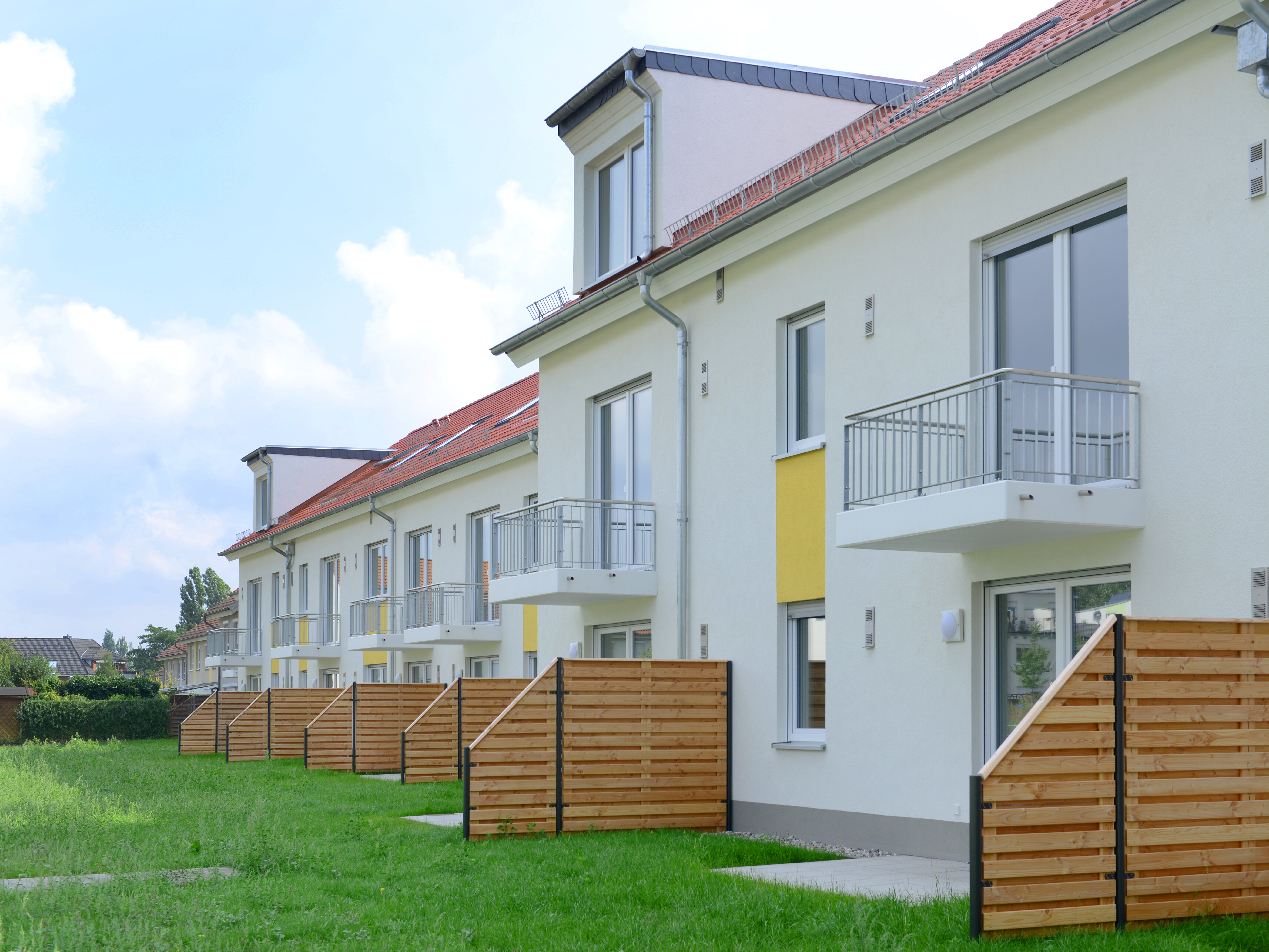 Terrassenansicht degewo-Neubau Ewaldstrasse 96 A bis 98 B.