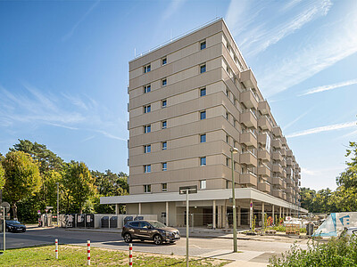 Vorderansicht Klimahaus degewo Neubau Salvador-Allende-Straße