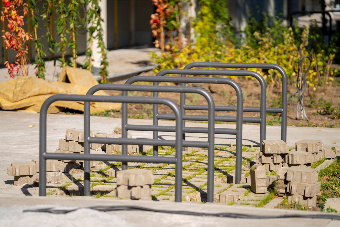 Fahrrad-Parkplätze Klimahaus degewo Neubau Salvador-Allende-Straße