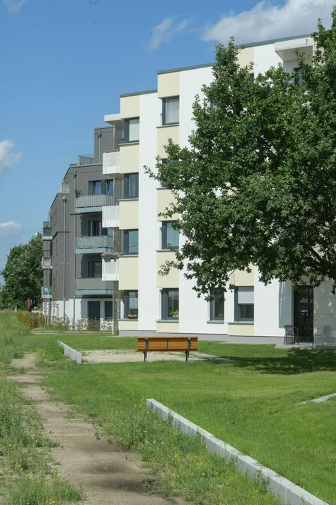 تصویر Sehr schöne Wohnung in begehrter Lage mit Parkettfußboden - Sofort beziehbar!
