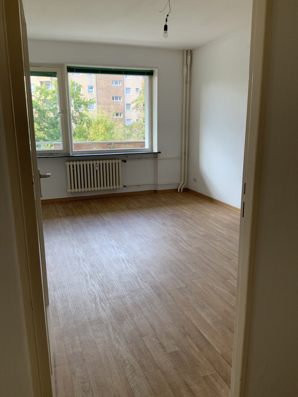 تصویر Große 3-Zimmer-Wohnung