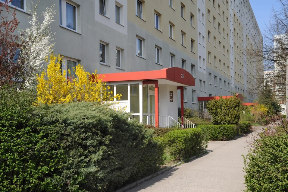 تصویر Gemütliche 1 Zimmer Wohnung · Marchwitzastraße 37, 12681 Berlin