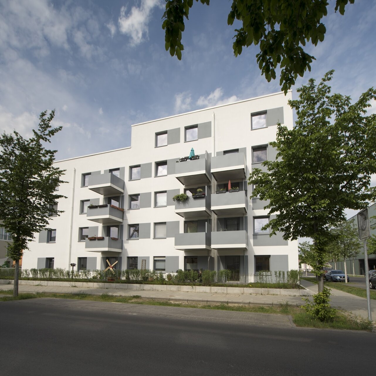 تصویر Zentral gelegene Wohnung - Streicharbeiten erforderlich - Wir kommen Ihnen entgegen! · Abram-Joffe-Straße 8, 12489 Berlin