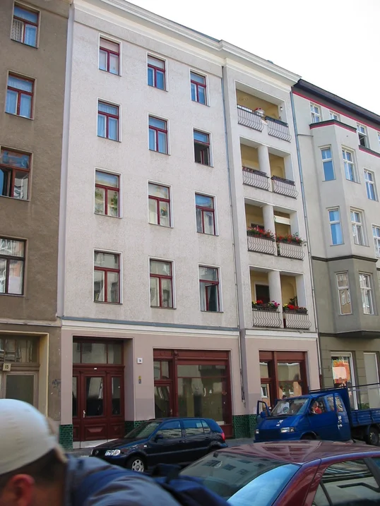 تصویر Teil-sanierte Altbau-Wohnung im angesagten Moabit