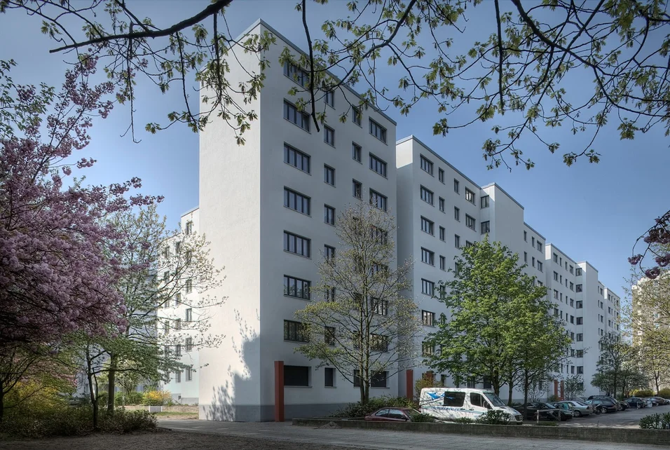 تصویر 1- Zimmerwohnung sucht neuen Mieter!