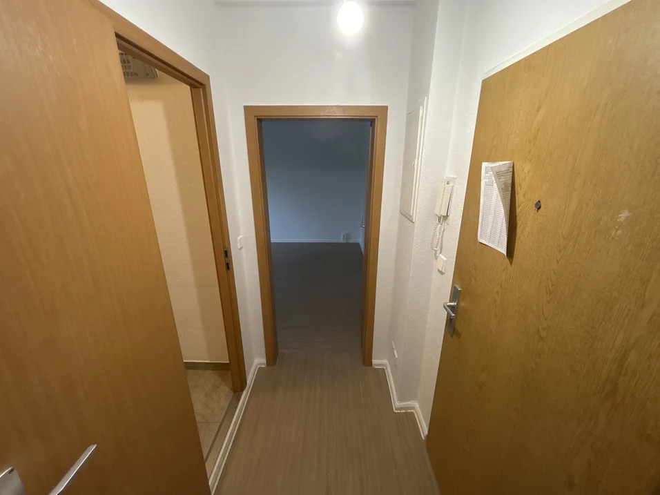 تصویر Gemütliche 1 Zimmer Wohnung · Marchwitzastraße 37, 12681 Berlin