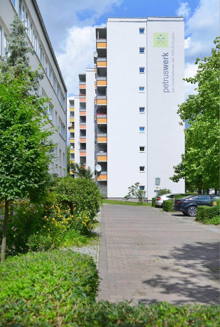 تصویر 4 Zimmer in der Gropiusstadt