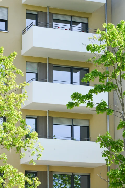 تصویر Tageslichtbad und Süd-West-Balkon - Nähe Gärten der Welt – ohne WBS