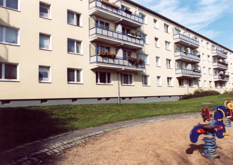 تصویر Mieter sucht schnellstmöglich Nachmieter - Einbauküche und Laminat können übernommen werden!