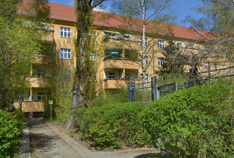 تصویر Mieter sucht Nachmieter - Laminat kann übernommen werden - Schöner Altbau!