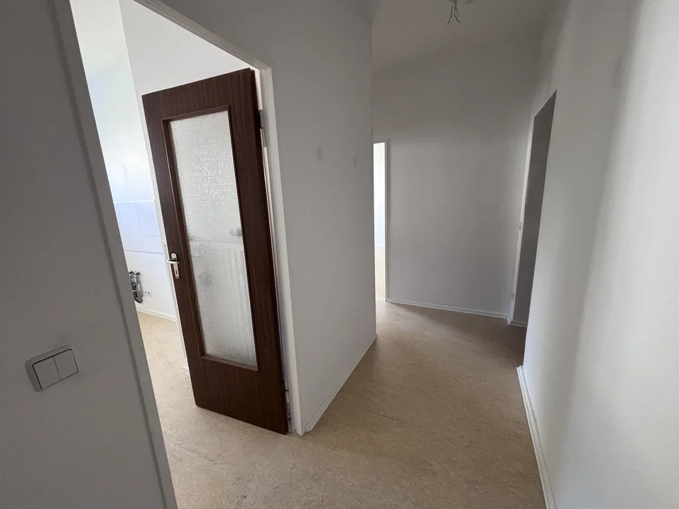 تصویر Wunderschöne und ruhige 2-Zimmer-Wohnung mit Blick ins Grüne!
