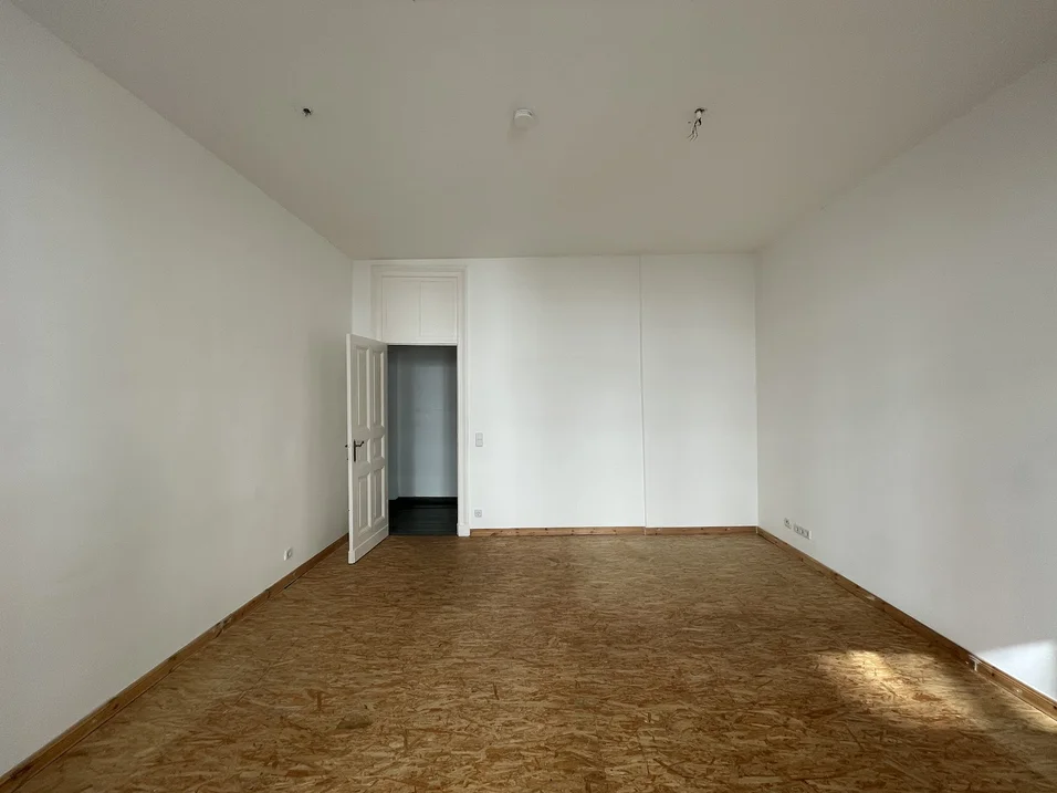 تصویر Teil-sanierte Altbau-Wohnung im angesagten Moabit