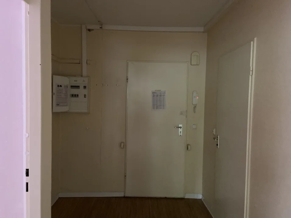 تصویر Hochzeit geplant ? 2 Raumwohnung im Brunnenviertel mit Renovierungsbedarf