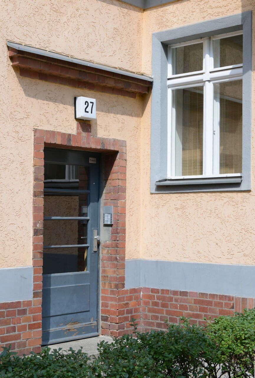 تصویر Zwei Zimmer mit Balkon - Nachmieter gesucht!