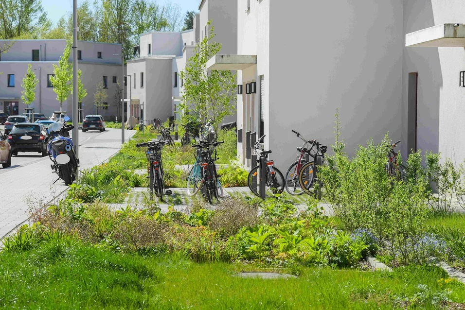 تصویر Schöne Einzimmerwohnung - WBS 100 mit besonderem Wohnbedarf