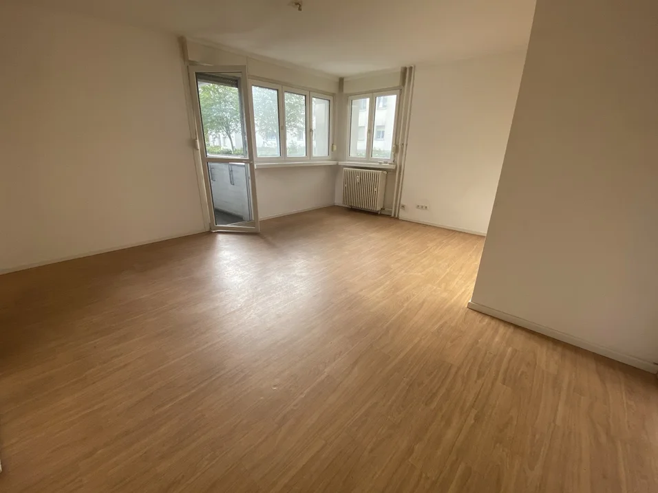 تصویر 1-Zimmerwohnung in der Gropiusstadt · Feuchtwangerweg 9, 12353 Berlin