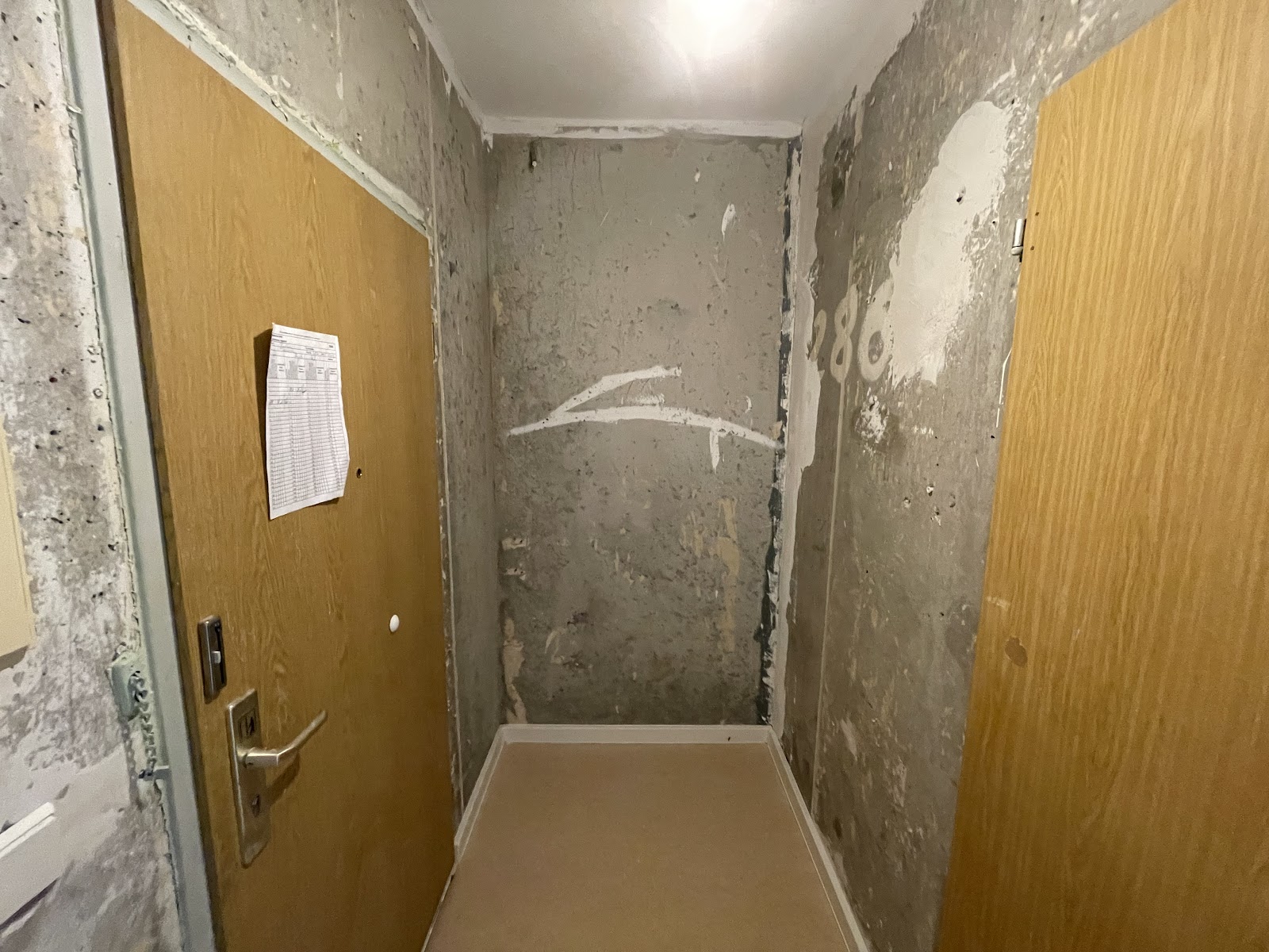تصویر 1-Zimmer Wohnung in Marzahn Süd mit Balkon und finanzieller Unterstützung für Renovierungsarbeiten