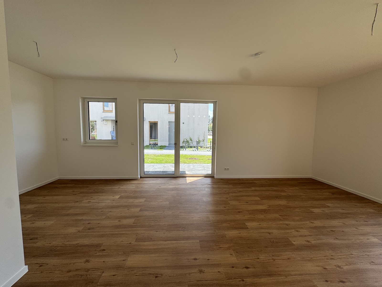 تصویر *Neubau in Altglienicke – modernes Wohnen im Grünen*