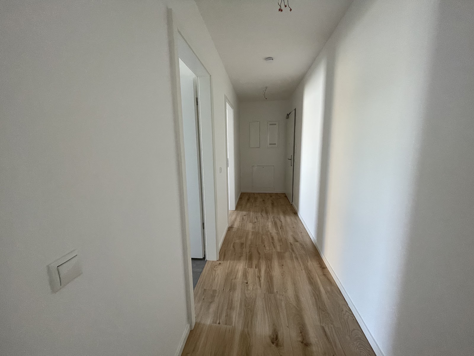 تصویر Schöne Wohnung im Neubau mit WBS aus Brandenburg