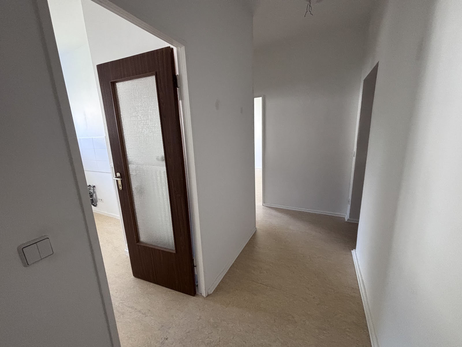 تصویر Wunderschöne und ruhige 2-Zimmer-Wohnung mit Blick ins Grüne!