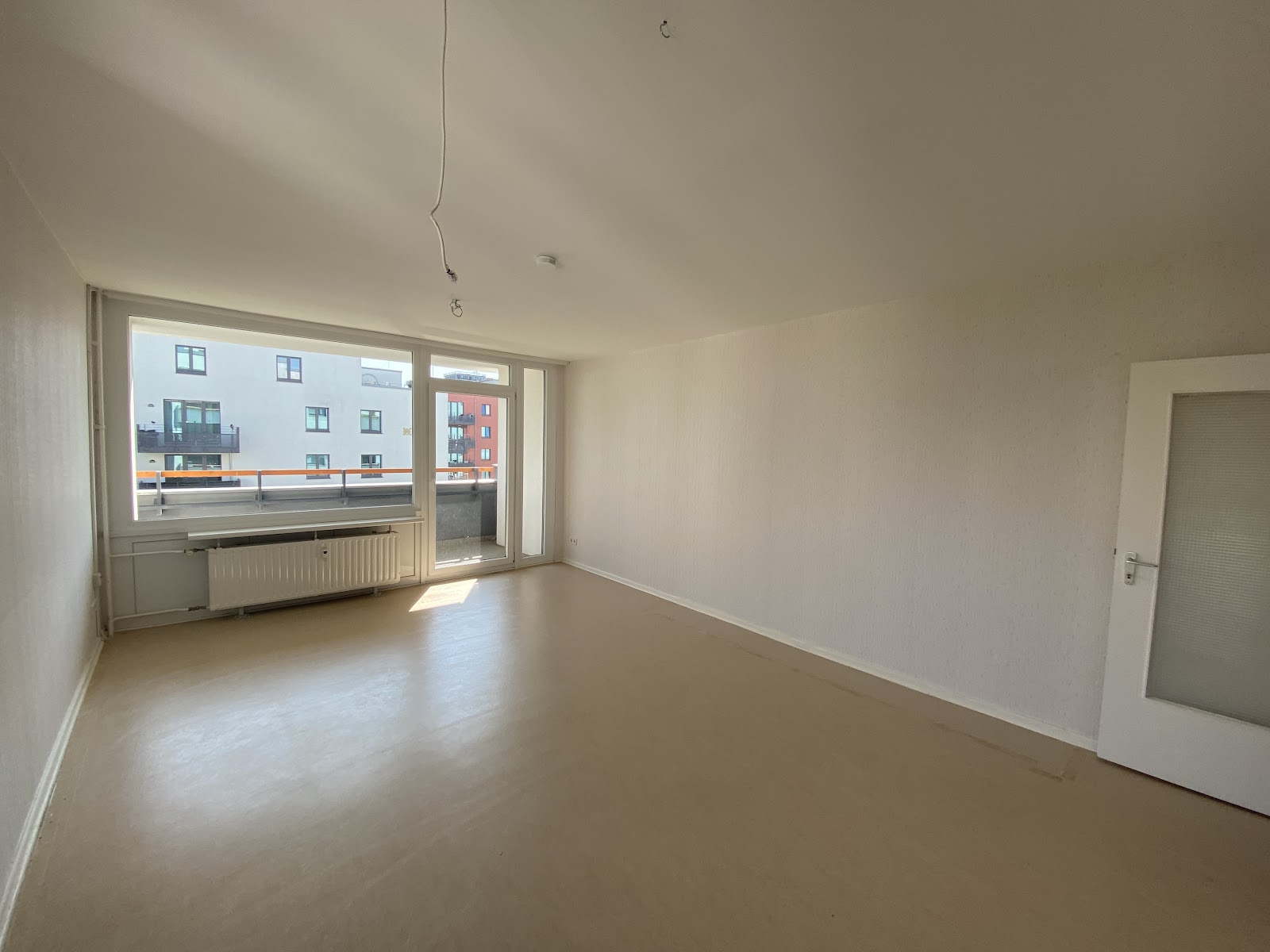 تصویر 2-Zimmerwohnung in der Gropiusstadt