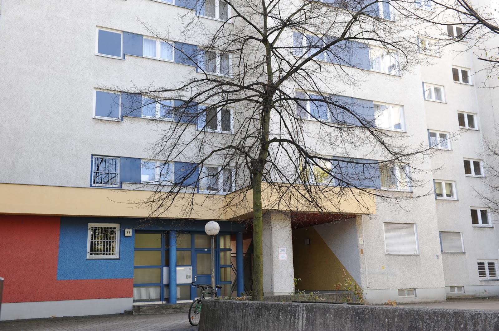 تصویر Hochzeit geplant ? 2 Raumwohnung im Brunnenviertel mit Renovierungsbedarf