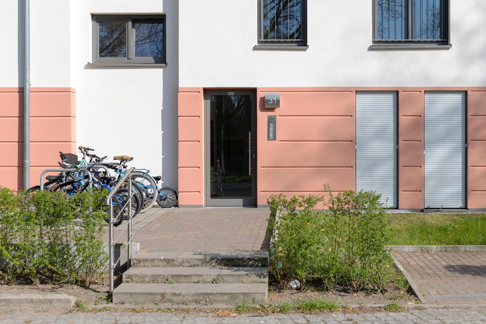 تصویر Neubau Zweitbezug Nachmietersuche
