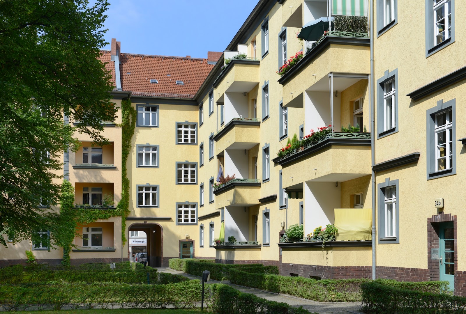 تصویر Zwei Zimmer mit Balkon - Nachmieter gesucht!