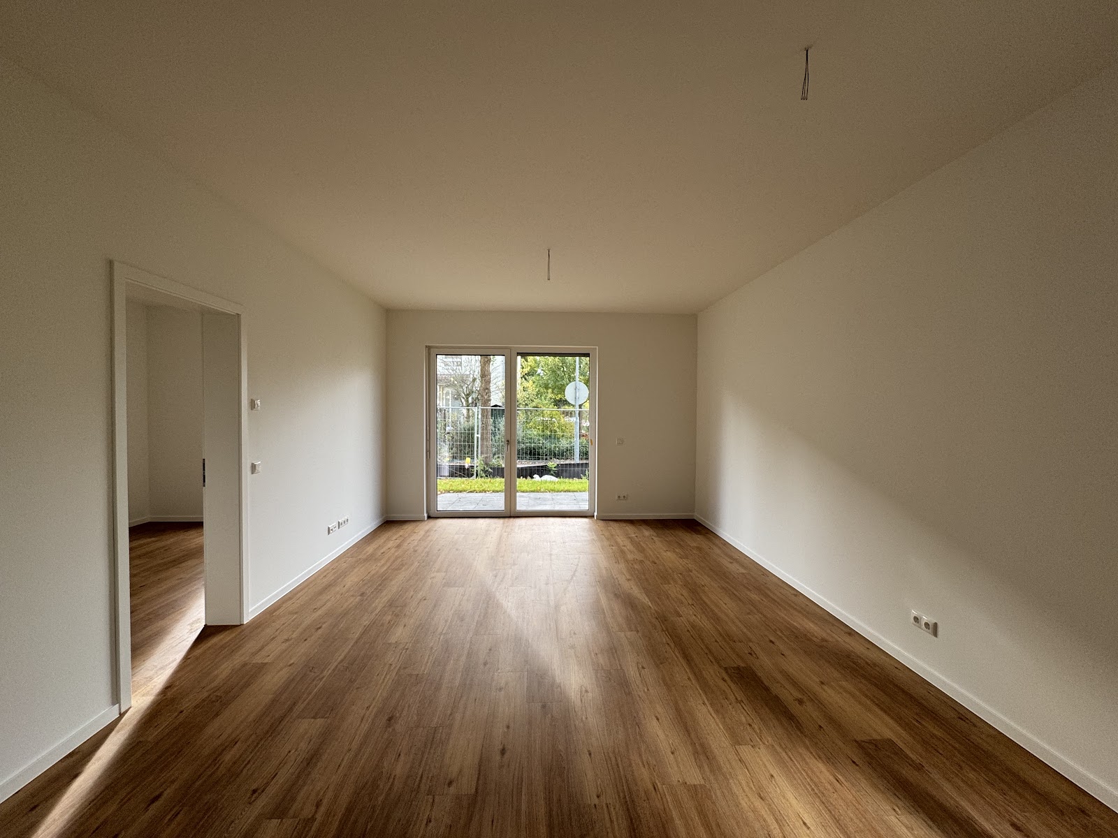 تصویر *Neubau in Altglienicke – modernes Wohnen im Grünen– mit WBS 180*