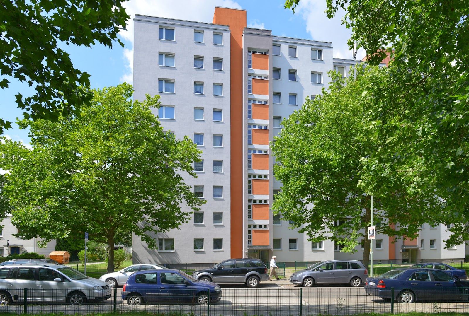 تصویر 4 Zimmer in der Gropiusstadt