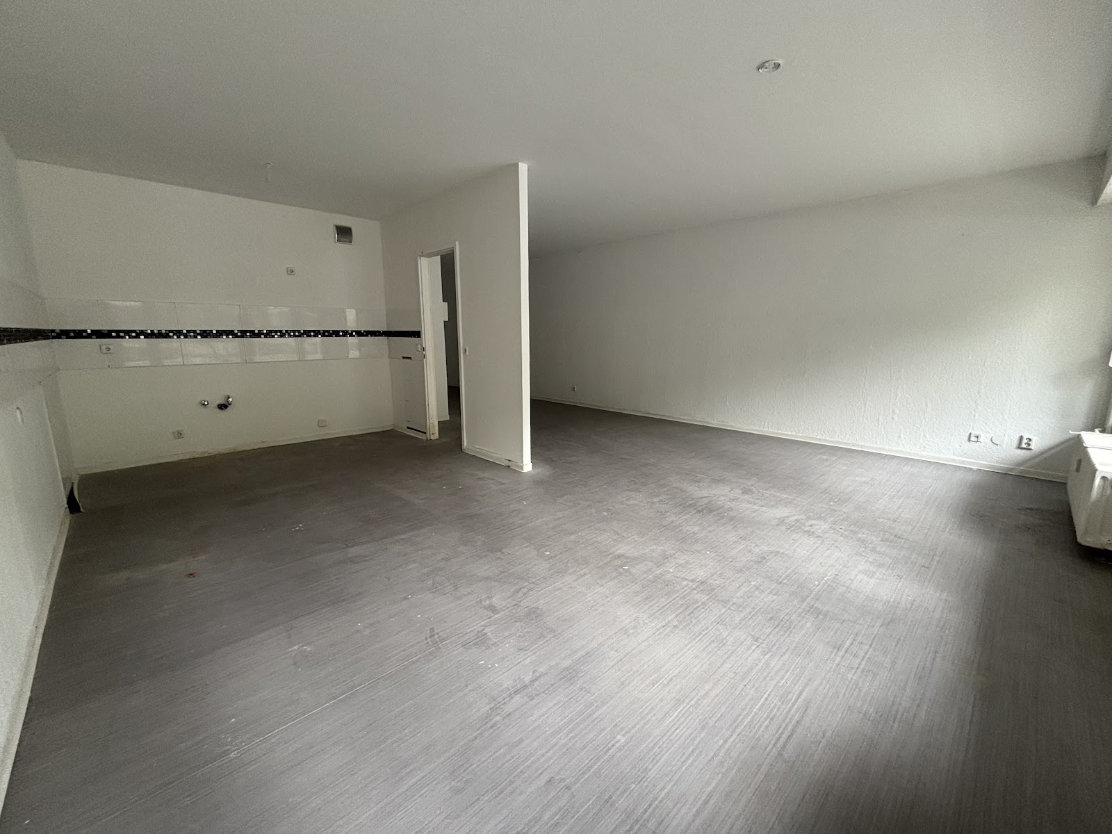 Große 3-Zimmer-Wohnung im Erdgeschoss