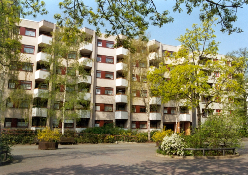 Seniorenwohnung mit Service über SOPHIA · Swinemünder Straße 95, 13355 Berlin