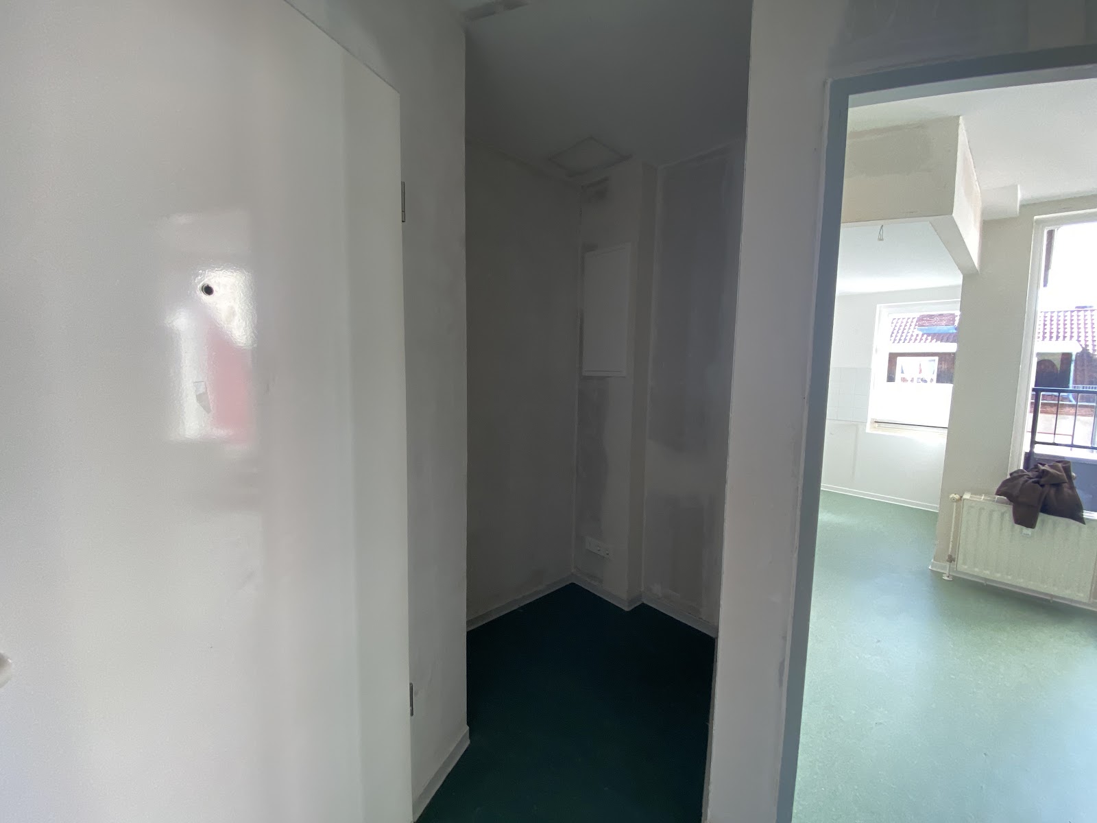 تصویر Keiner wohnt über Ihnen - ohne Aufzug!