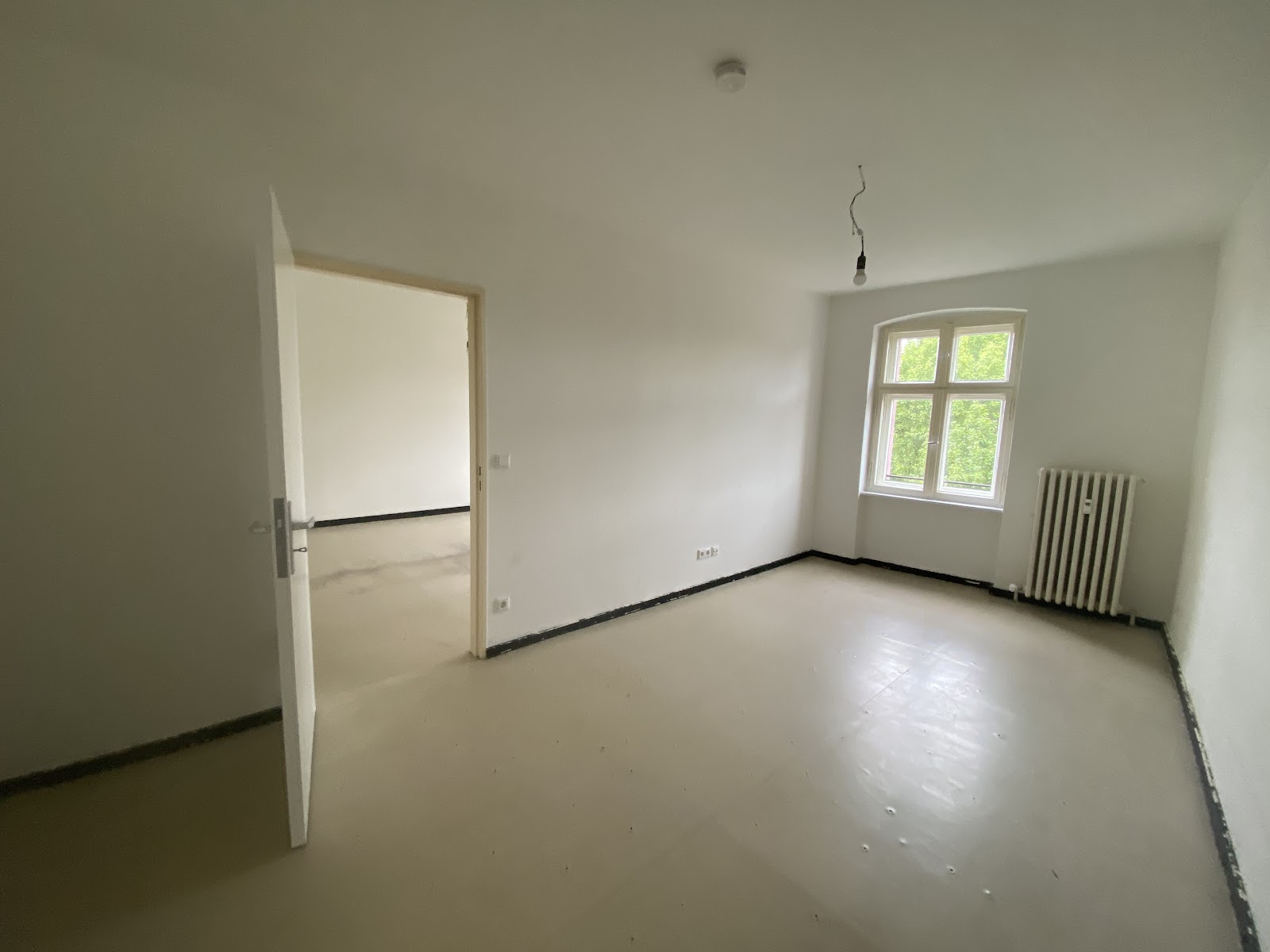 تصویر 2-Zimmerwohnung im Kiez