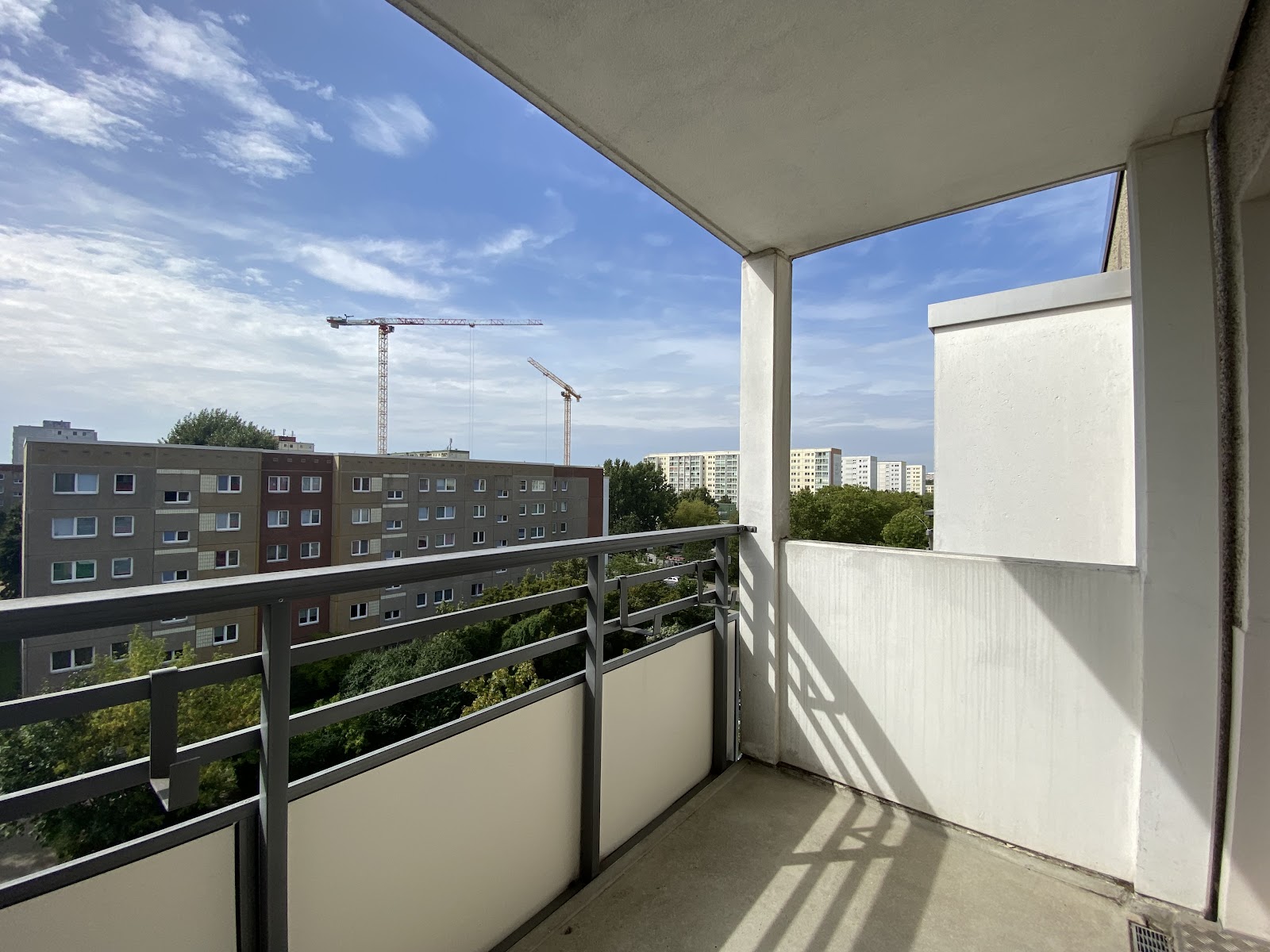 تصویر Mit Balkon und keine Nachbarn über einem · Ringenwalder Straße 31, 12679 Berlin (2)