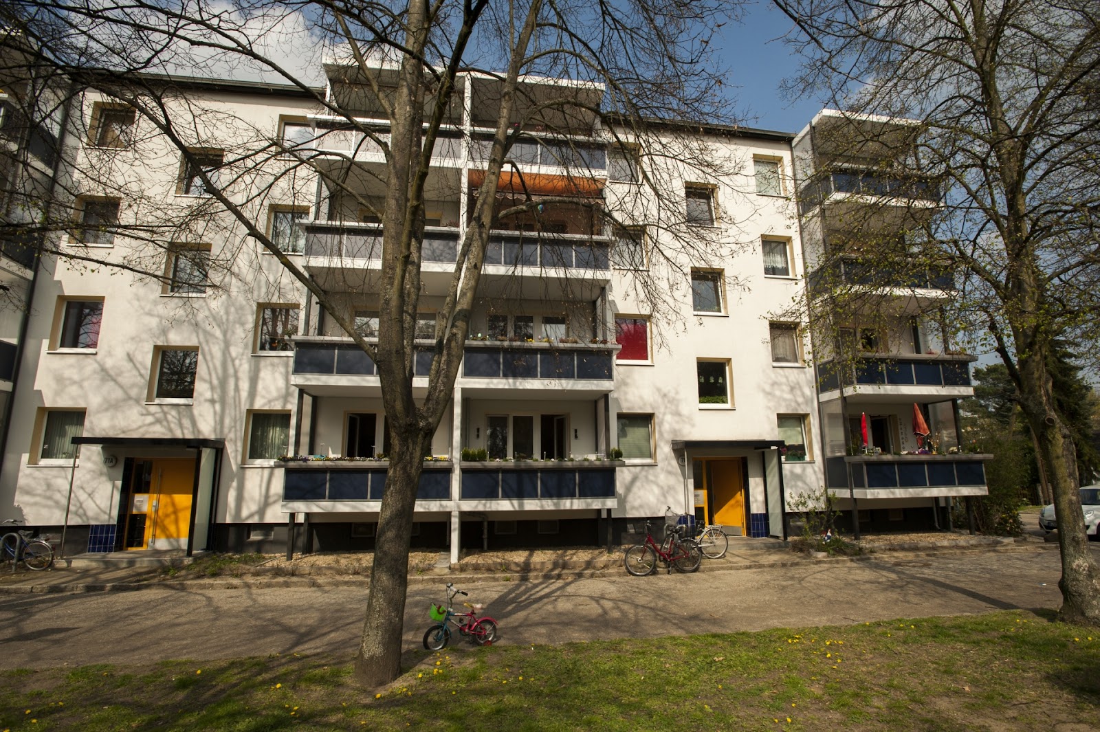 تصویر Gemütliche 3-Zimmer-Wohnung mit sonnigem Balkon