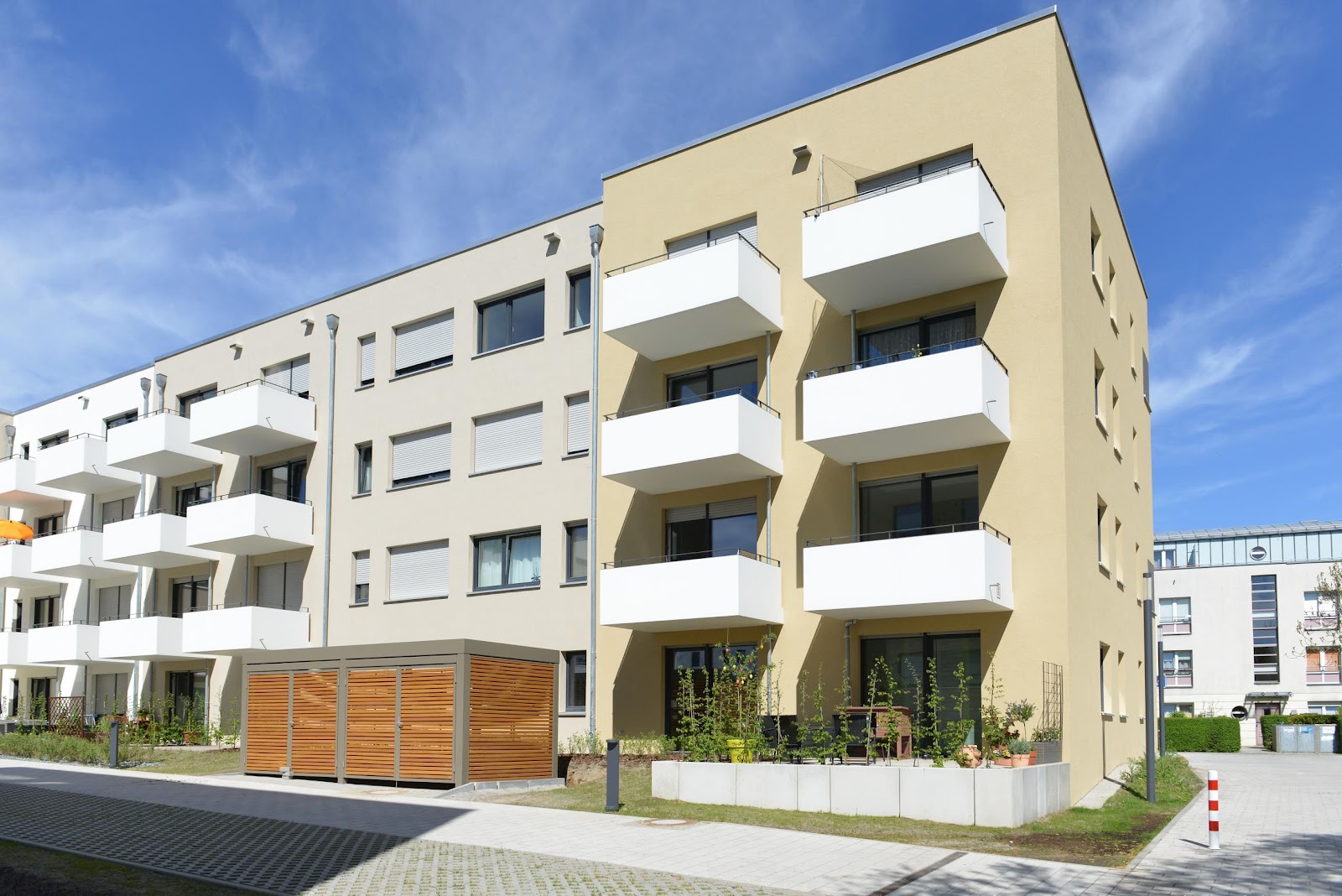 تصویر Südterrasse und Tageslichtbad - Nähe Gärten der Welt - ohne WBS · Joachim-Ringelnatz-Straße 12, 12683 Berlin