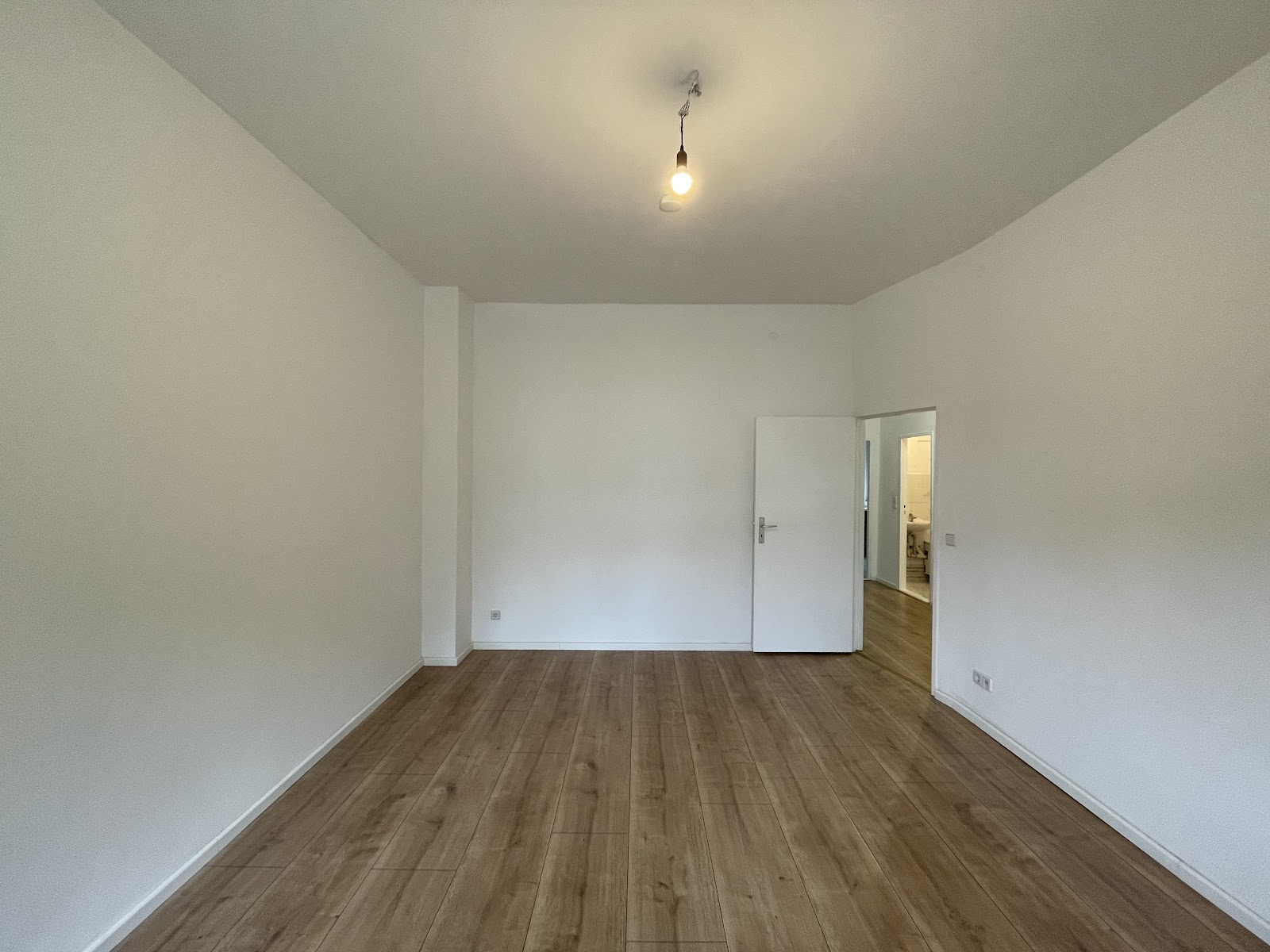 تصویر Ihre neue Wohnung im 1. OG.