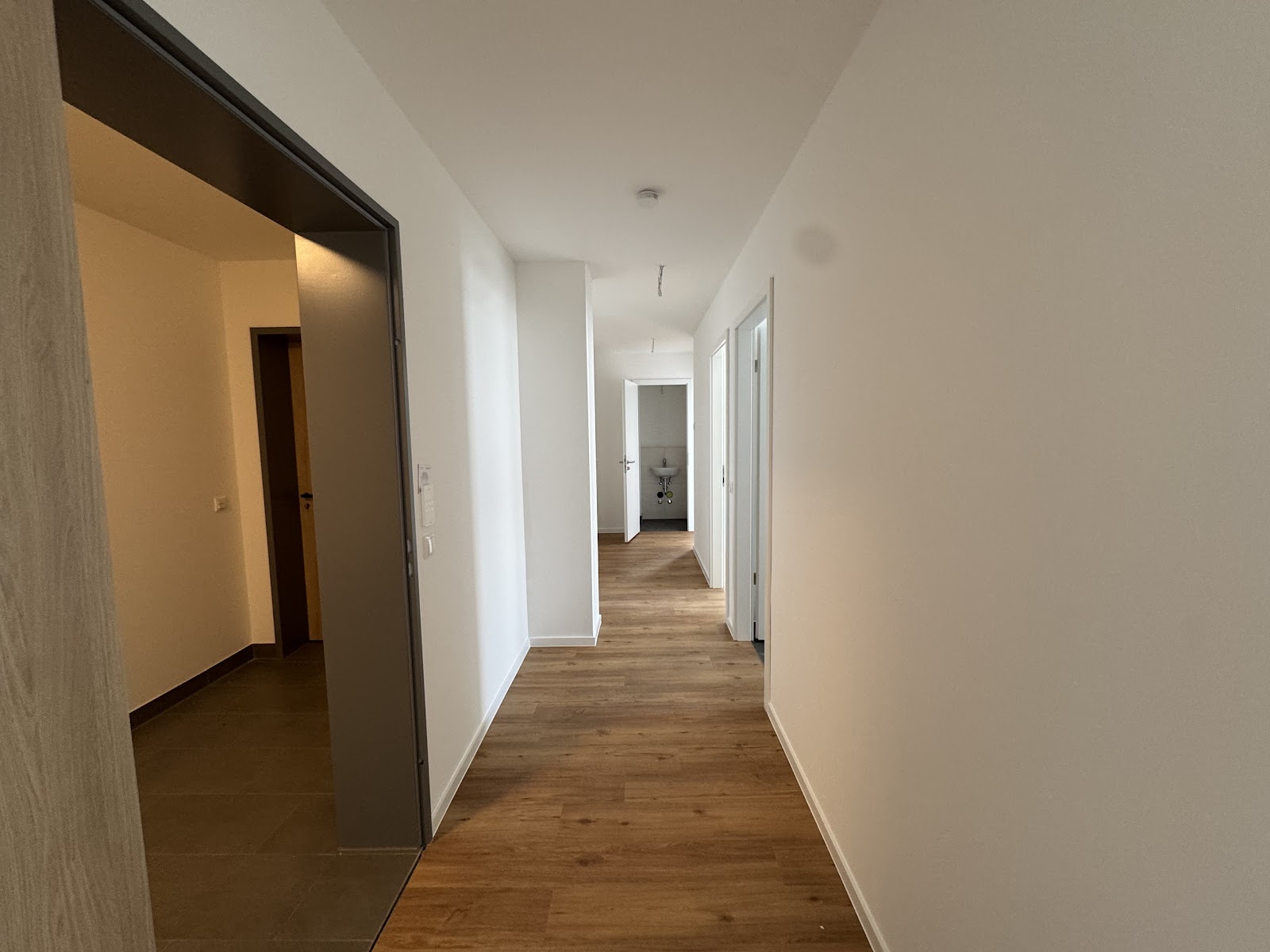 Neubau in Altglienicke – modernes Wohnen im Grünen – Foto 13